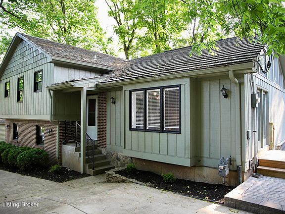 2nd image of 2613 Lakeside Dr