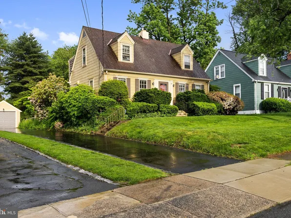 10 Pershing Ave, Ewing, NJ 08618