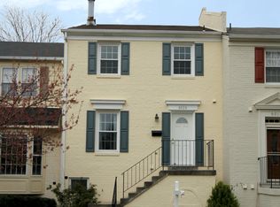 8020 Northumberland Rd, Springfield, VA 22153