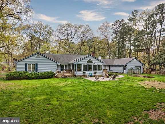 5th image of 5 Prospect Bay Dr W