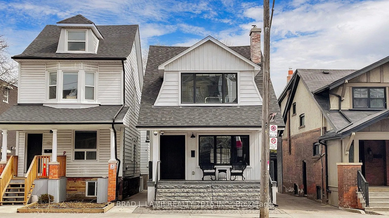 111 Woodbine Ave photo 1