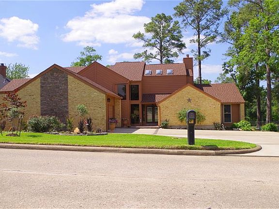 2nd image of 1104 April Waters Dr N