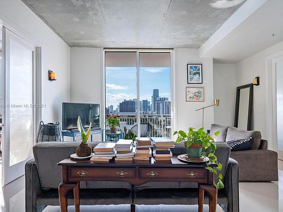 2nd image of 2275 Biscayne Blvd Penthouse 105