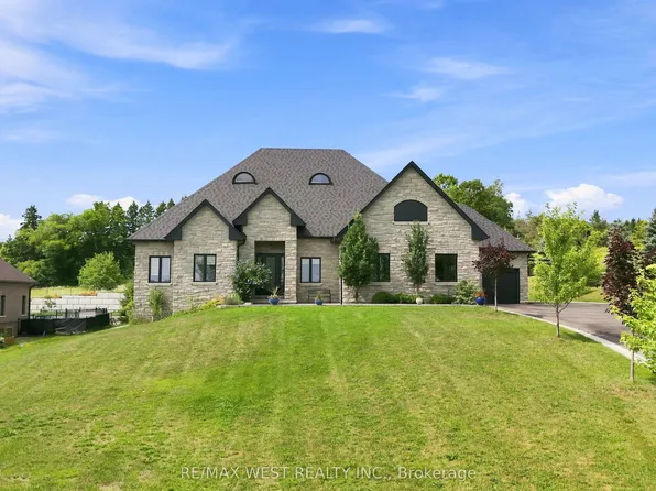 9450 Wellington St #124, Erin, ON N0B 1Z0