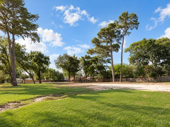 10242 Ivyridge Rd, Houston, TX 77043