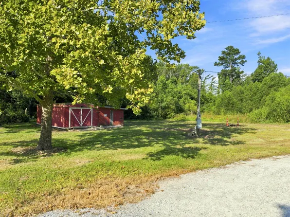 1027 Clark Rd, Lake Charles, LA 70611
