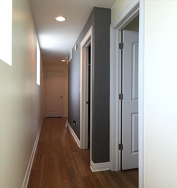 3rd image of 6625 W Belmont Ave #2