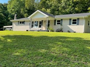 2050 Limekiln Rd, Tennessee Ridge, TN 37178