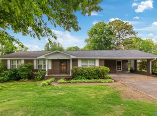 944 4th Ave NW, Arab, AL 35016