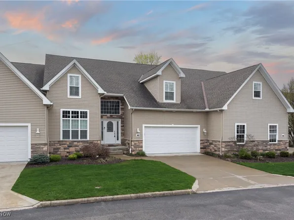 30029 Shadow Creek Dr Unit 34, Westlake, OH 44145