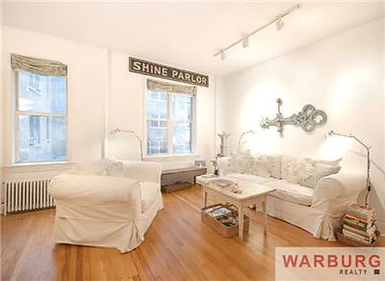 Sold by Warburg | media 3