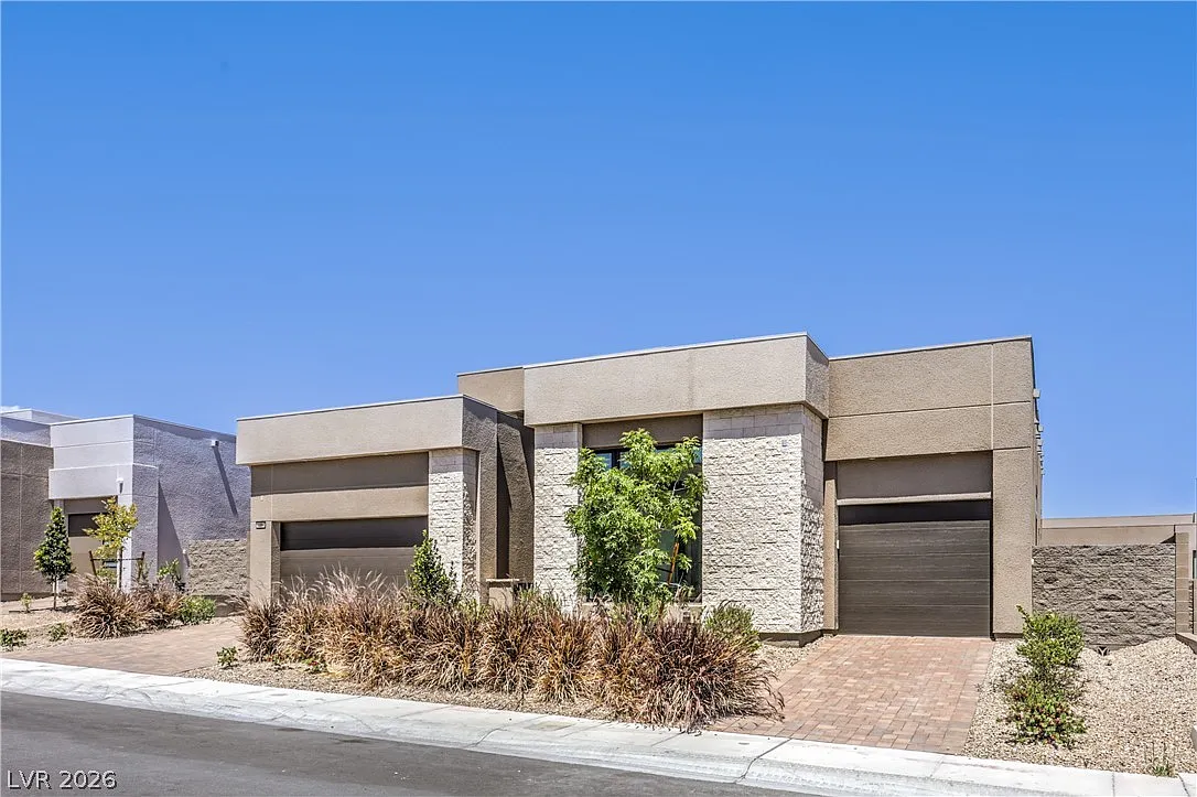 Building Photo - 10864 Agate Cliffs Ave