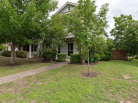 2nd image of 2201 Melissa Oaks Ln