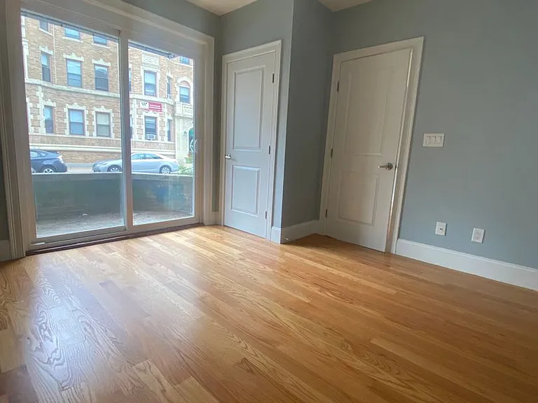 186 Kelton St #3C — Photo 5