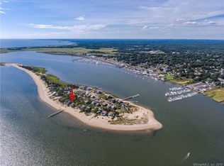 24 Central Ave, Clinton, CT 06413