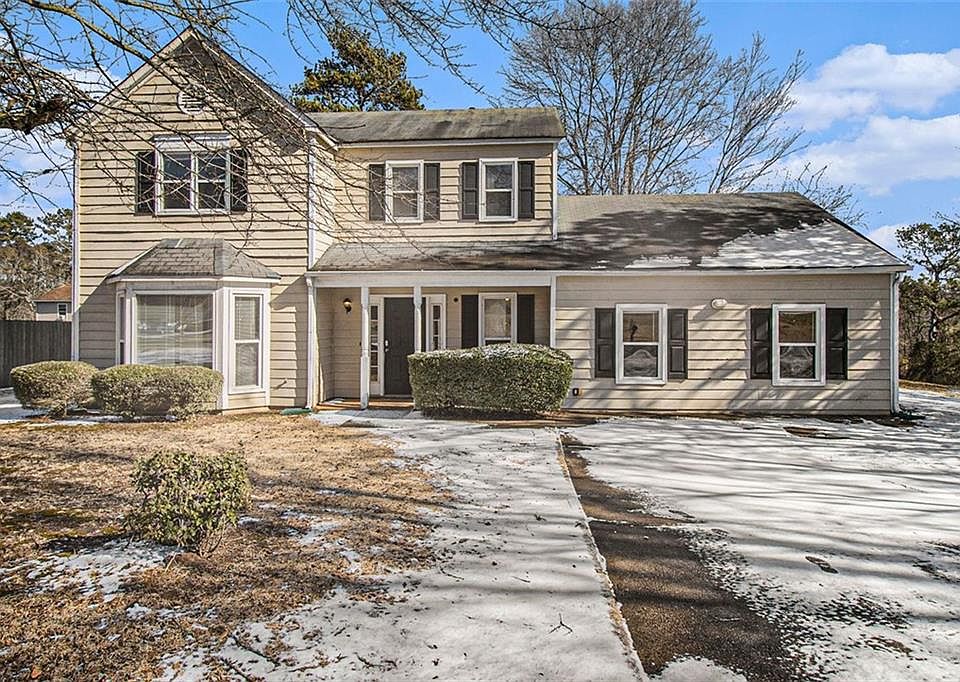 1st image of 3712 Windy Hill Dr SE