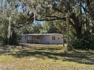 2558 S Pine Ridge Ave, Homosassa, FL 34448