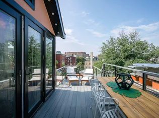 2110 R St NW #301, Washington, DC 20008