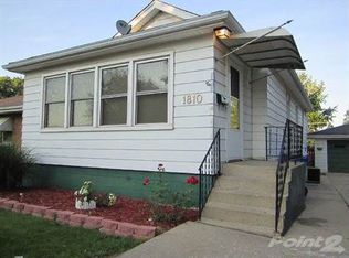 1810 Cora St, Crest Hill, IL 60403