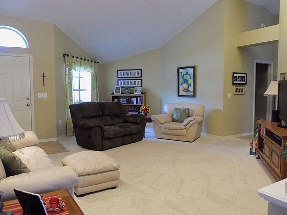2nd image of 2710 Golf Lake Dr