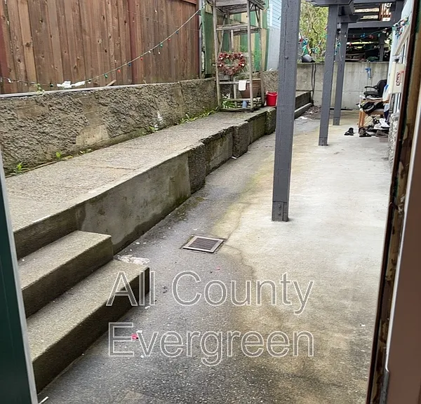 1015 9th St #B — Photo 10