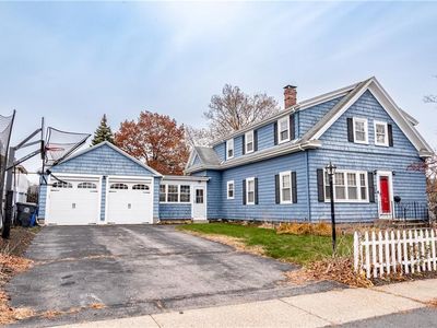 260 Grosvenor Ave, East Providence, RI, 02914