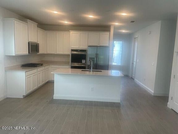 4th image of 1487 STILLWATER Boulevard