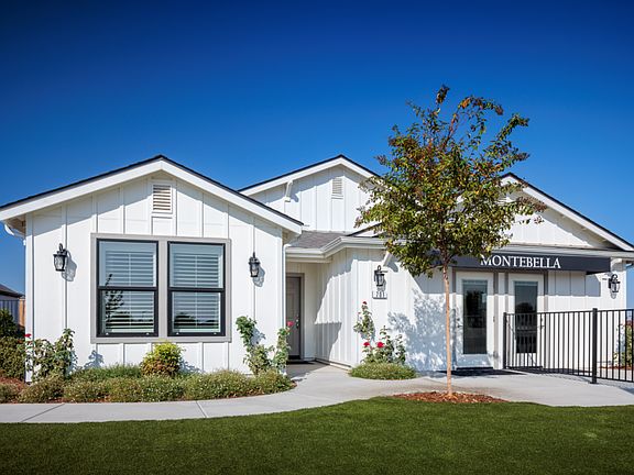 Henley Exterior 2 PNG