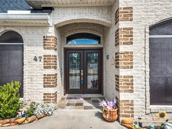 47 Cloverdale Ct, Montgomery, TX 77356
