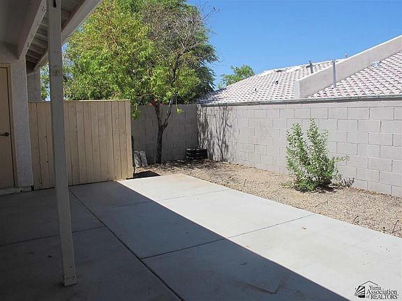 4th image of 10670 E 35th Pl