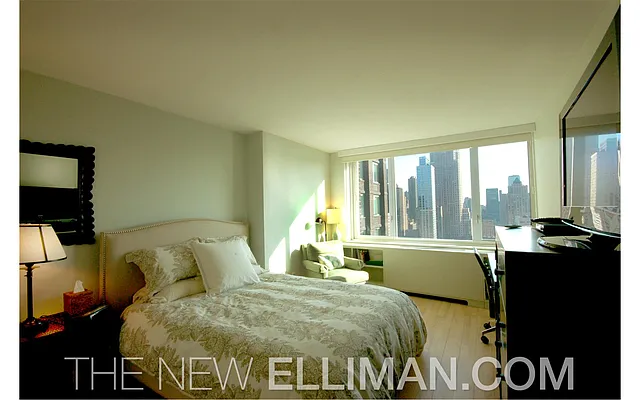 Rented by Douglas Elliman | media 41