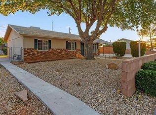 484 E Huntington Hill Rd, Washington, UT 84780