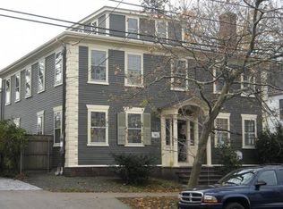 82 State St, Bristol, RI 02809