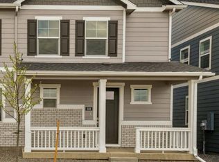 639 Thoroughbred Ln, Johnstown, CO 80534