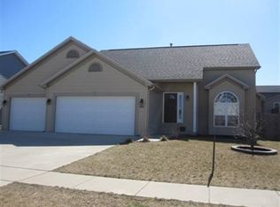 2975 Blue Heron Rd, Normal, IL 61761