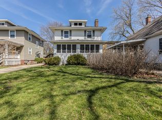 606 W White St, Champaign, IL