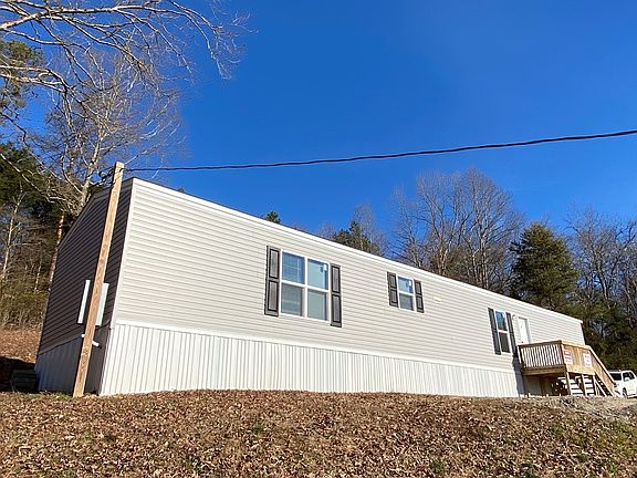 3rd image of 154 Pinecrest Dr