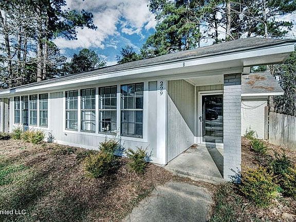 2nd image of 229 Brendalwood Blvd #B