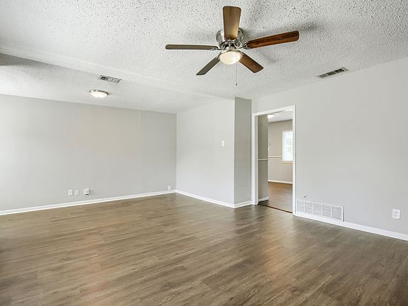 5th image of 1707 Summit St
