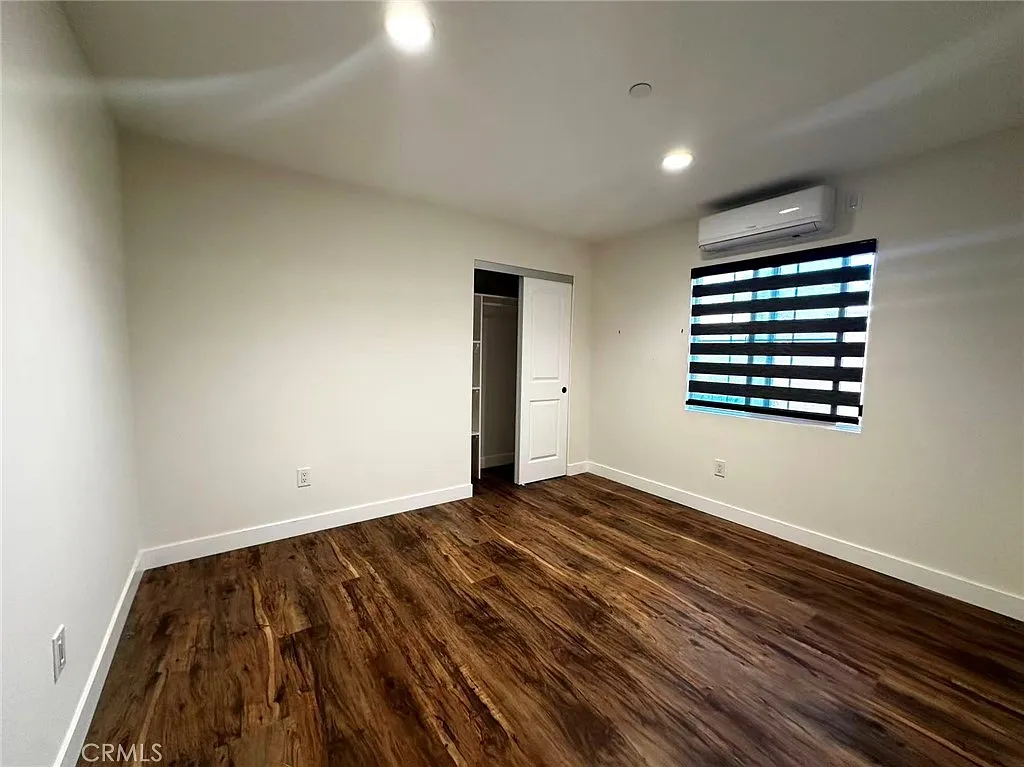 2 bed, 599 sqft, $2,550 — Photo 4