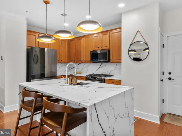 413 Cameron Station Blvd, Alexandria, VA 22304