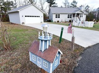 98 Hanley Dr, Blairsville, GA 30512