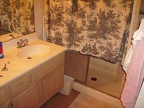 3rd image of 1273 Granite Dr