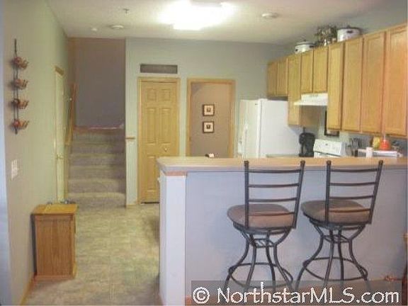 4th image of 424 Frederick Cir