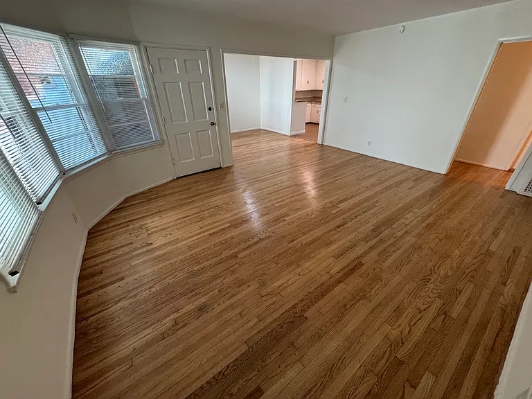 902 Alandele Ave #902 — Photo 15