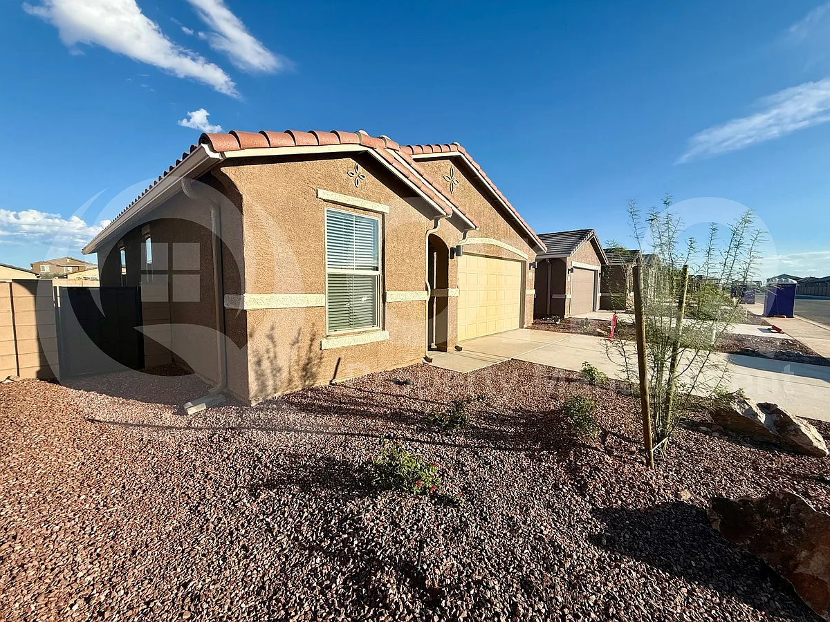 Building Photo - 34909 S Lasso Ln