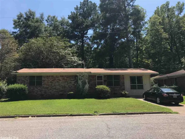 1441 Welch St, Arkadelphia, AR 71923