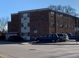 600 S York St APT 1E, Elmhurst, IL