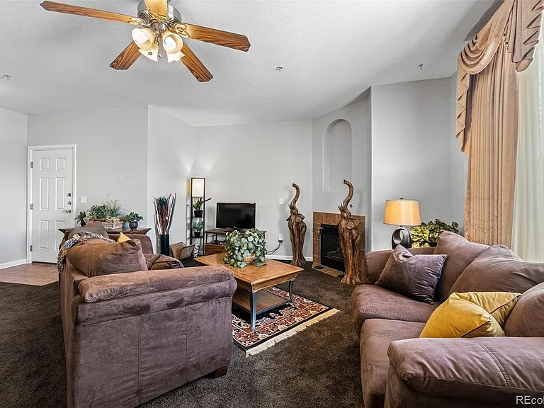 5704 N Gibralter Way #7-201 — Photo 4