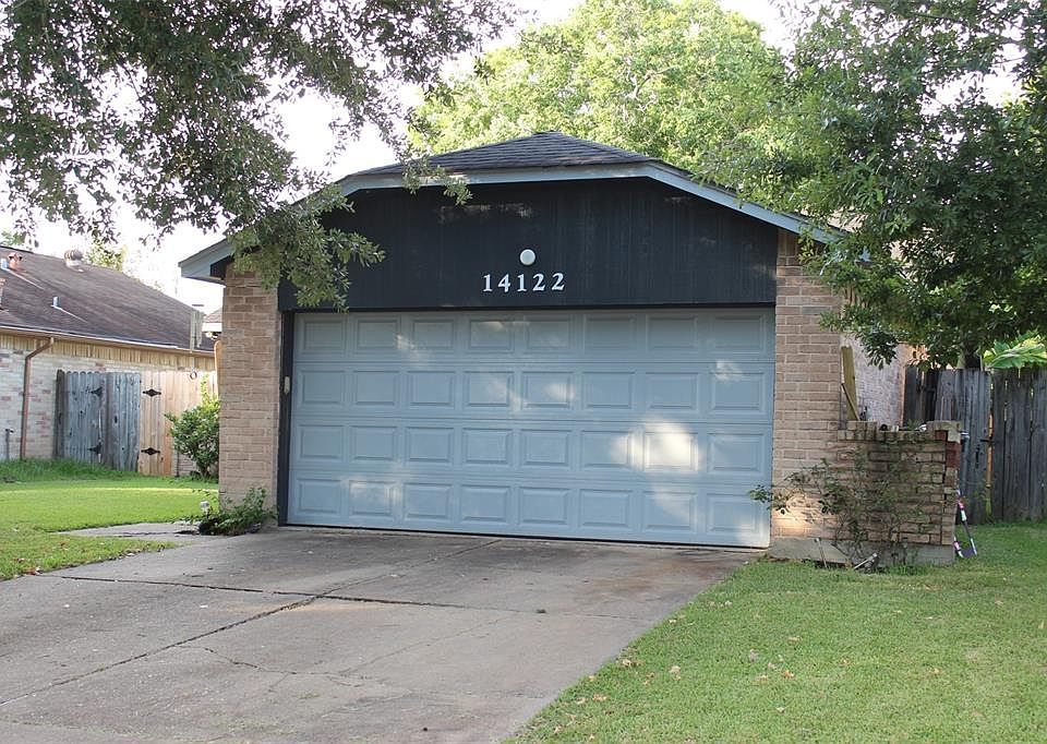 1st image of 14122 Blue Falls Dr